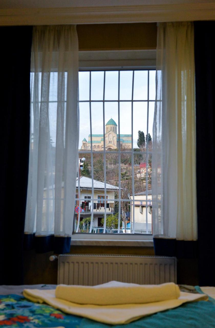 Hostel Look Kutaisi Esterno foto
